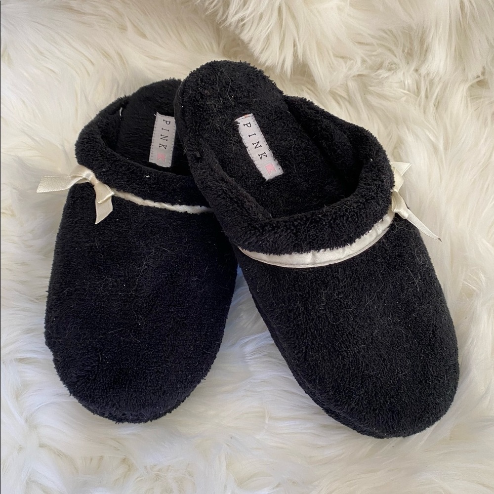 Victoria’s Secret PINK Plush Slippers